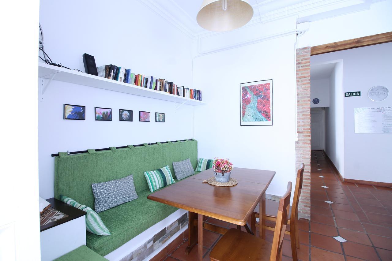 Kasa Katia Guest House فالنسيا المظهر الخارجي الصورة
